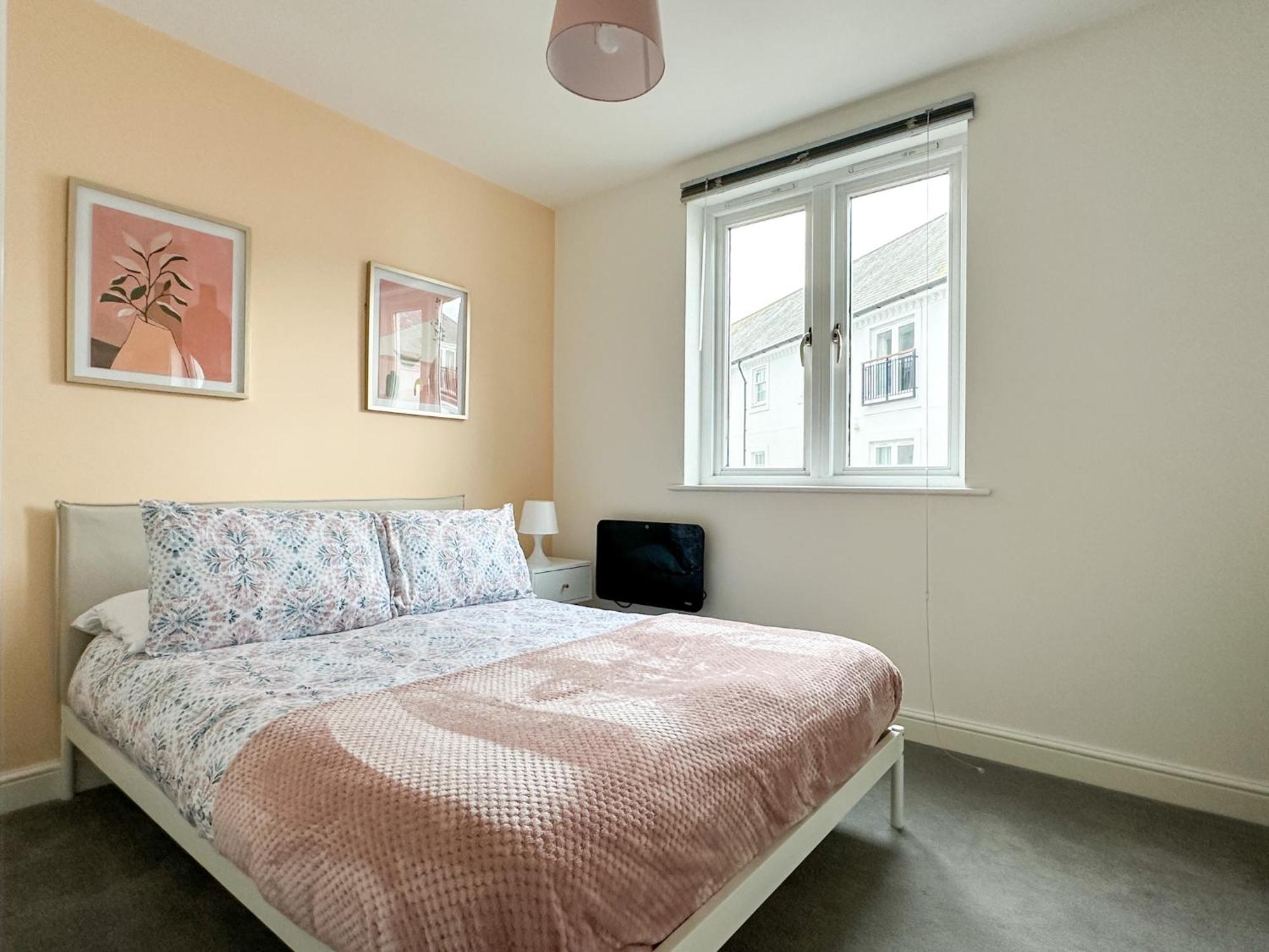 Luxury 2 Bedroom City Centre Apartment - Secure Parking - Amazing Location! Canterbury Bagian luar foto
