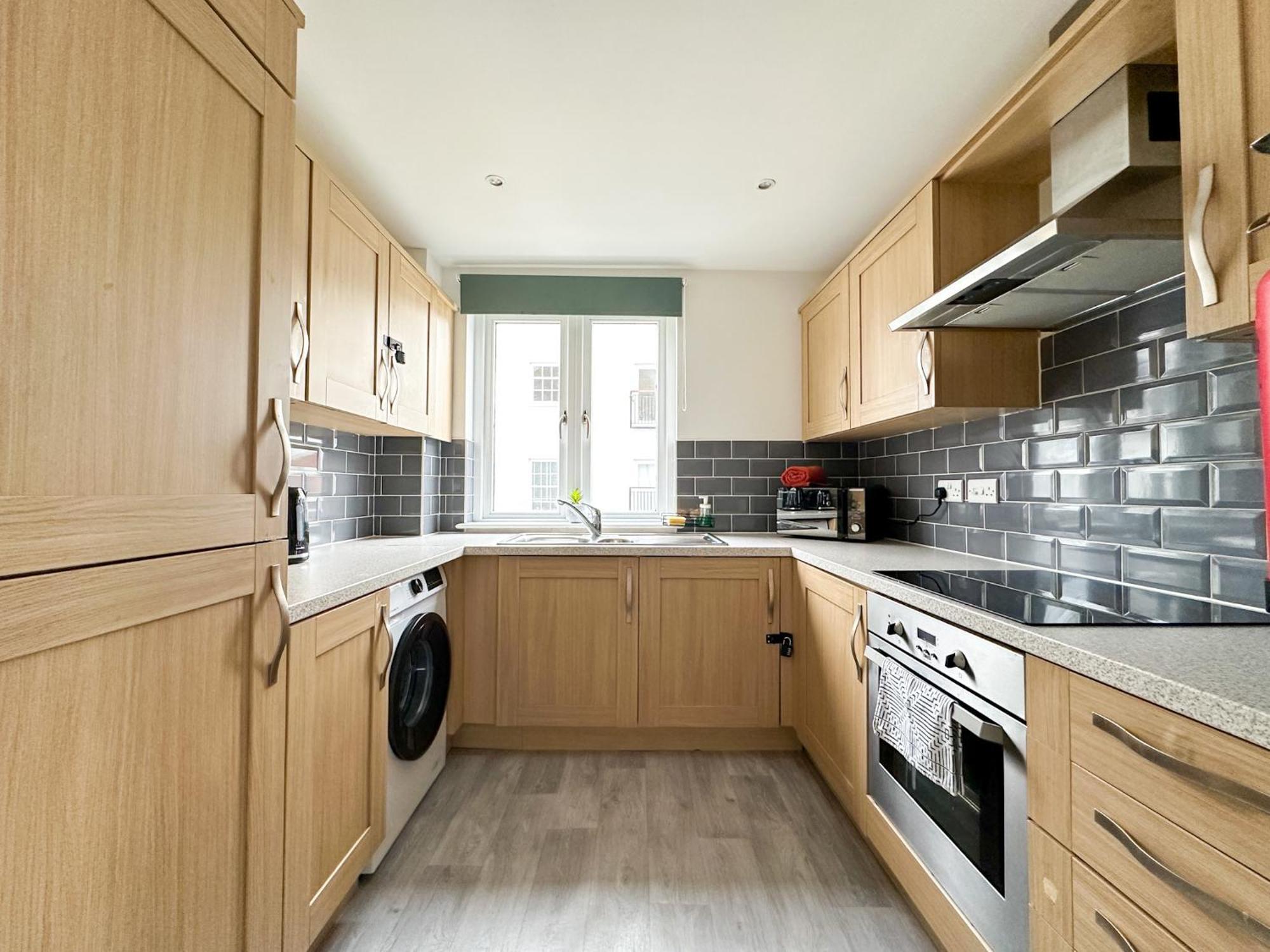 Luxury 2 Bedroom City Centre Apartment - Secure Parking - Amazing Location! Canterbury Bagian luar foto